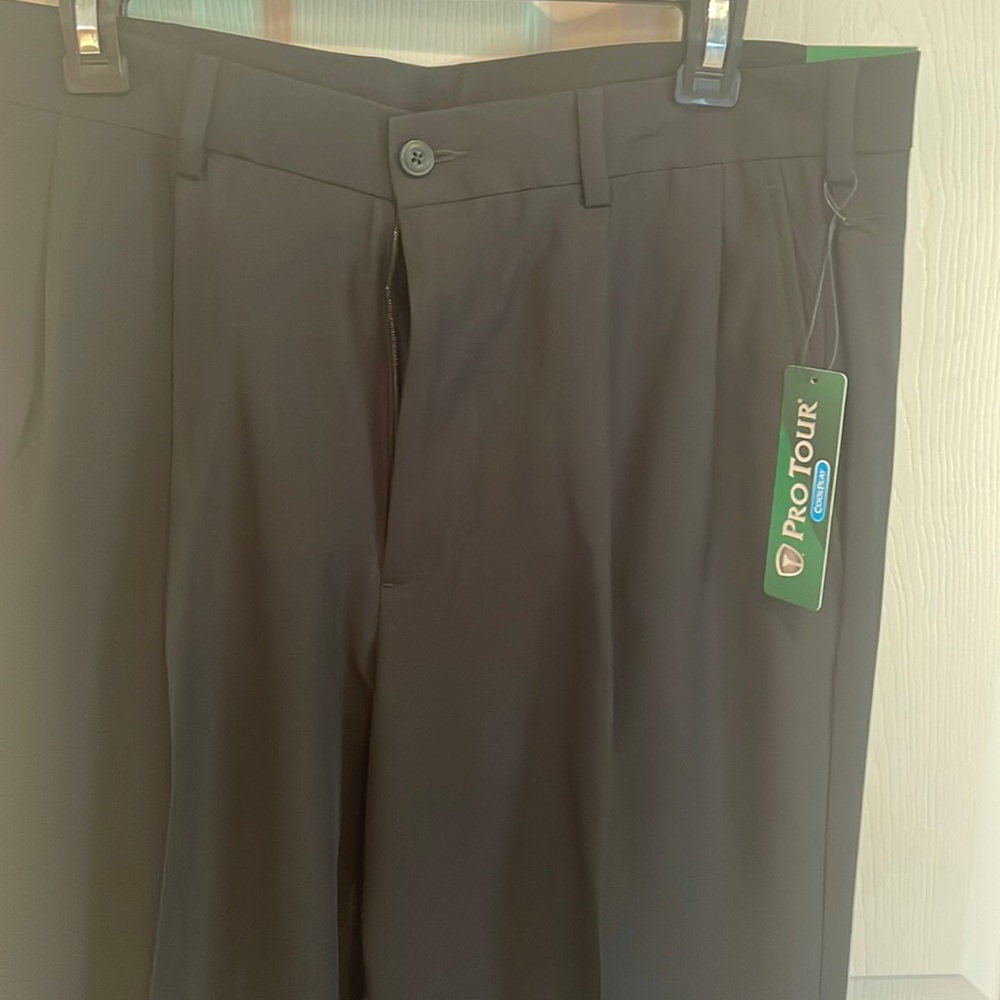 New black dress pants with tag